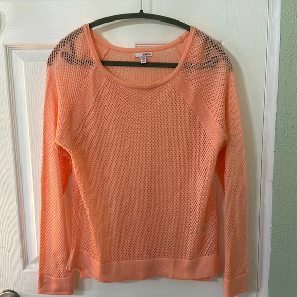 Bongo Knit lightweight Top - Picture 1 of 8